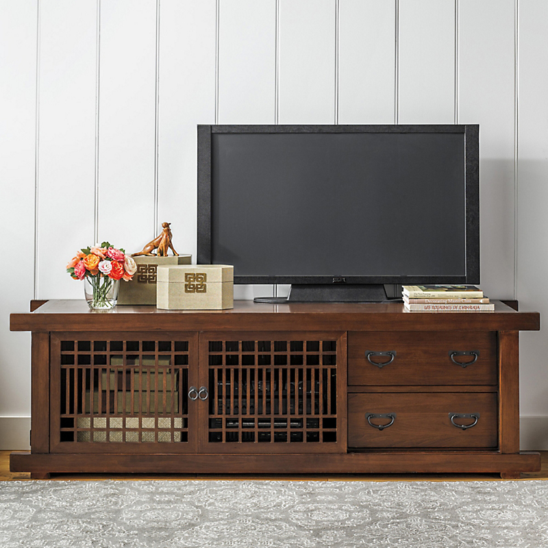 Maria Yee Sukiya Media Cabinet, Large
