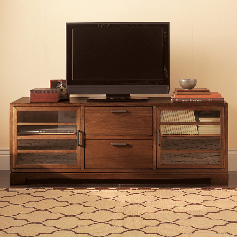 Maria Yee Ventana Media Consoles