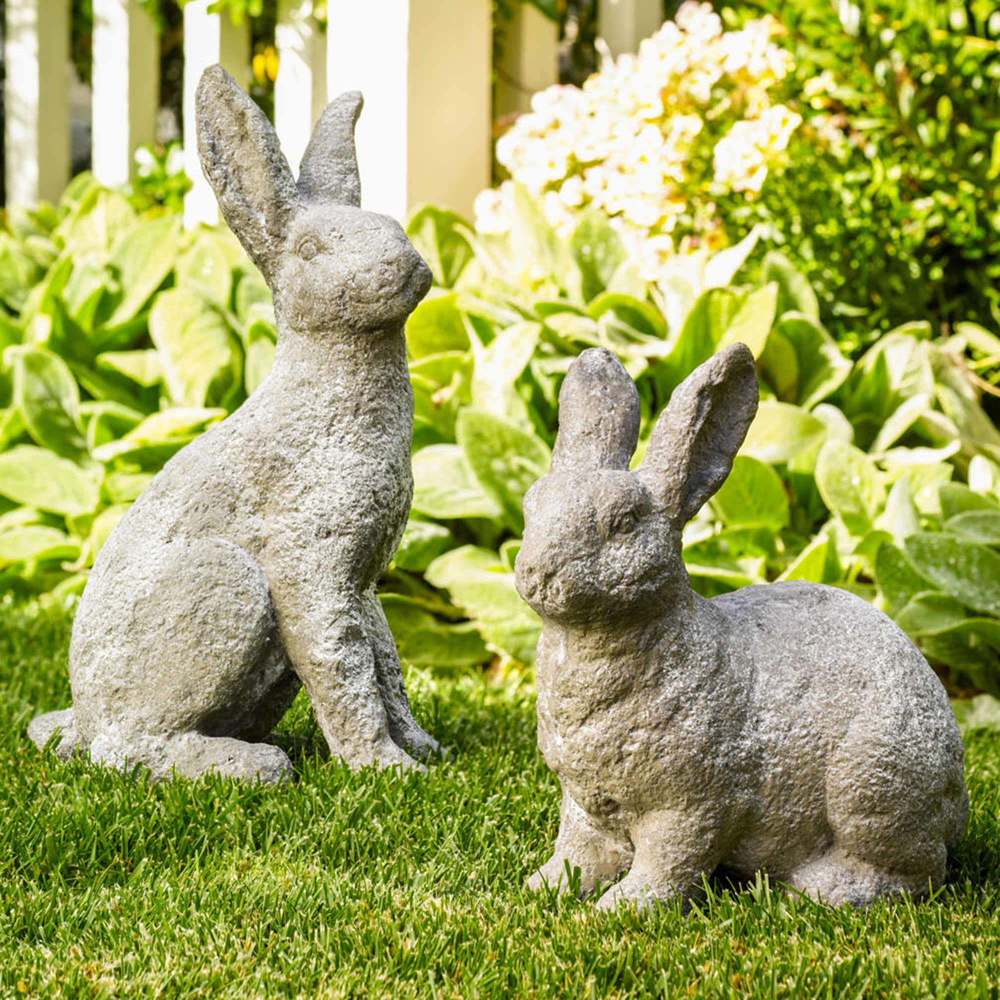 bunny yard statue