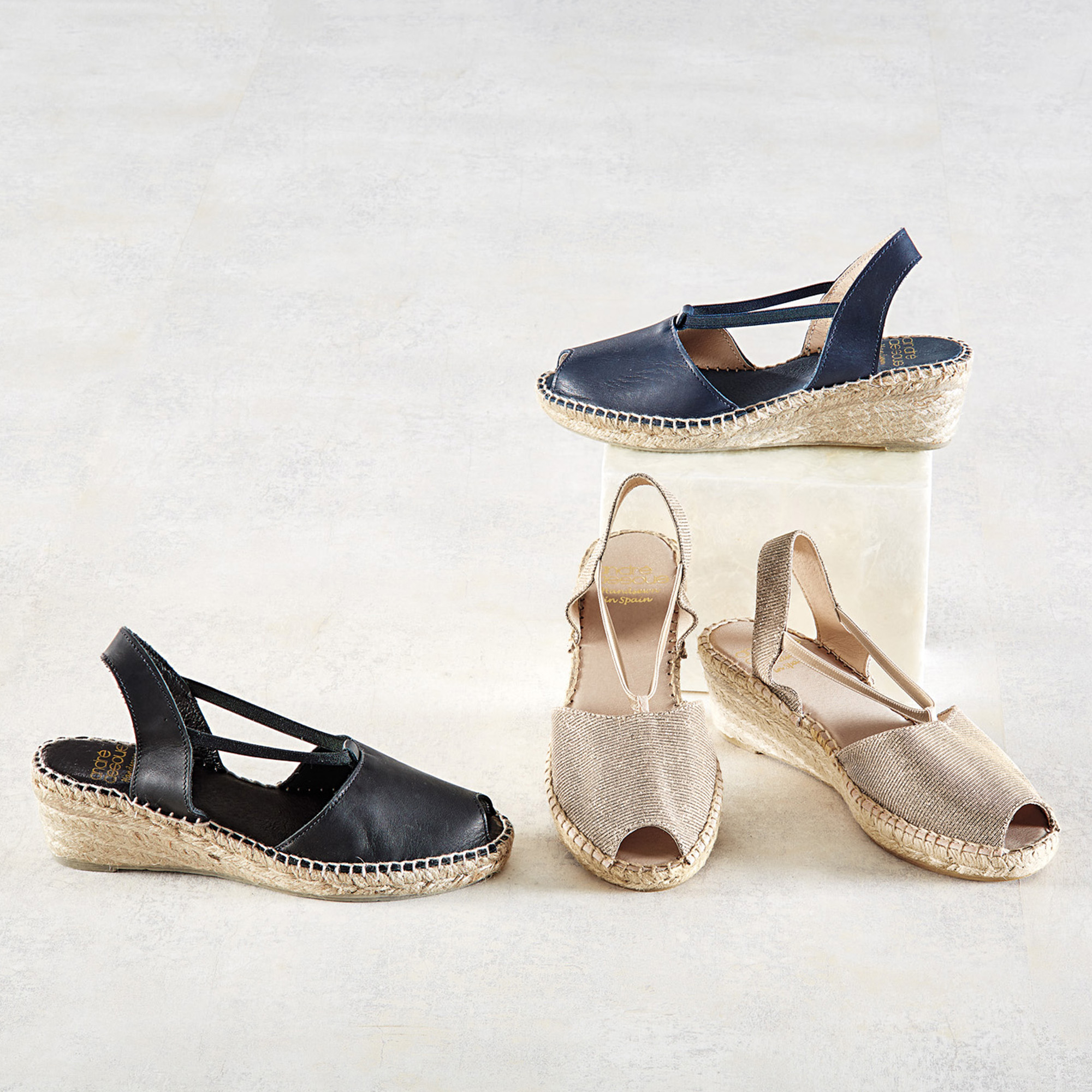 andré assous summer nights wedge
