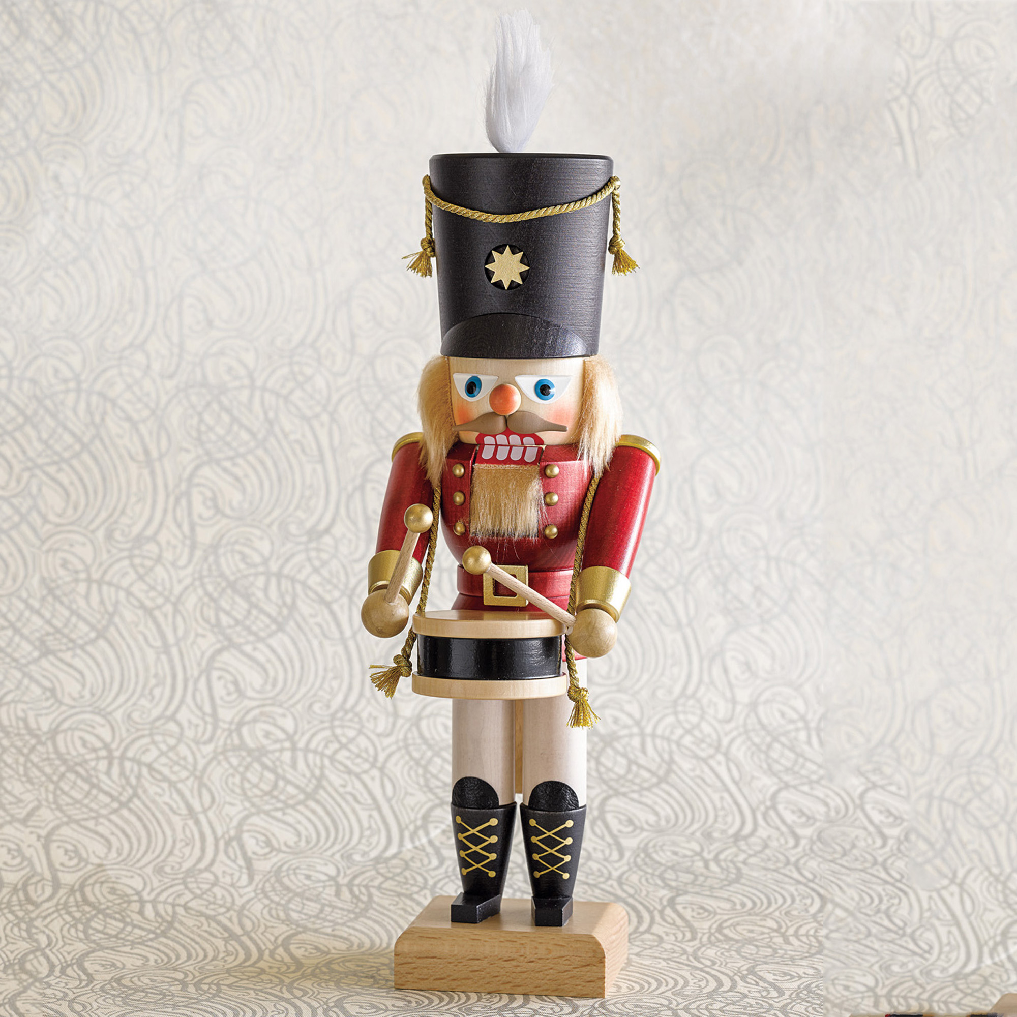 Drummer Nutcracker Gump's
