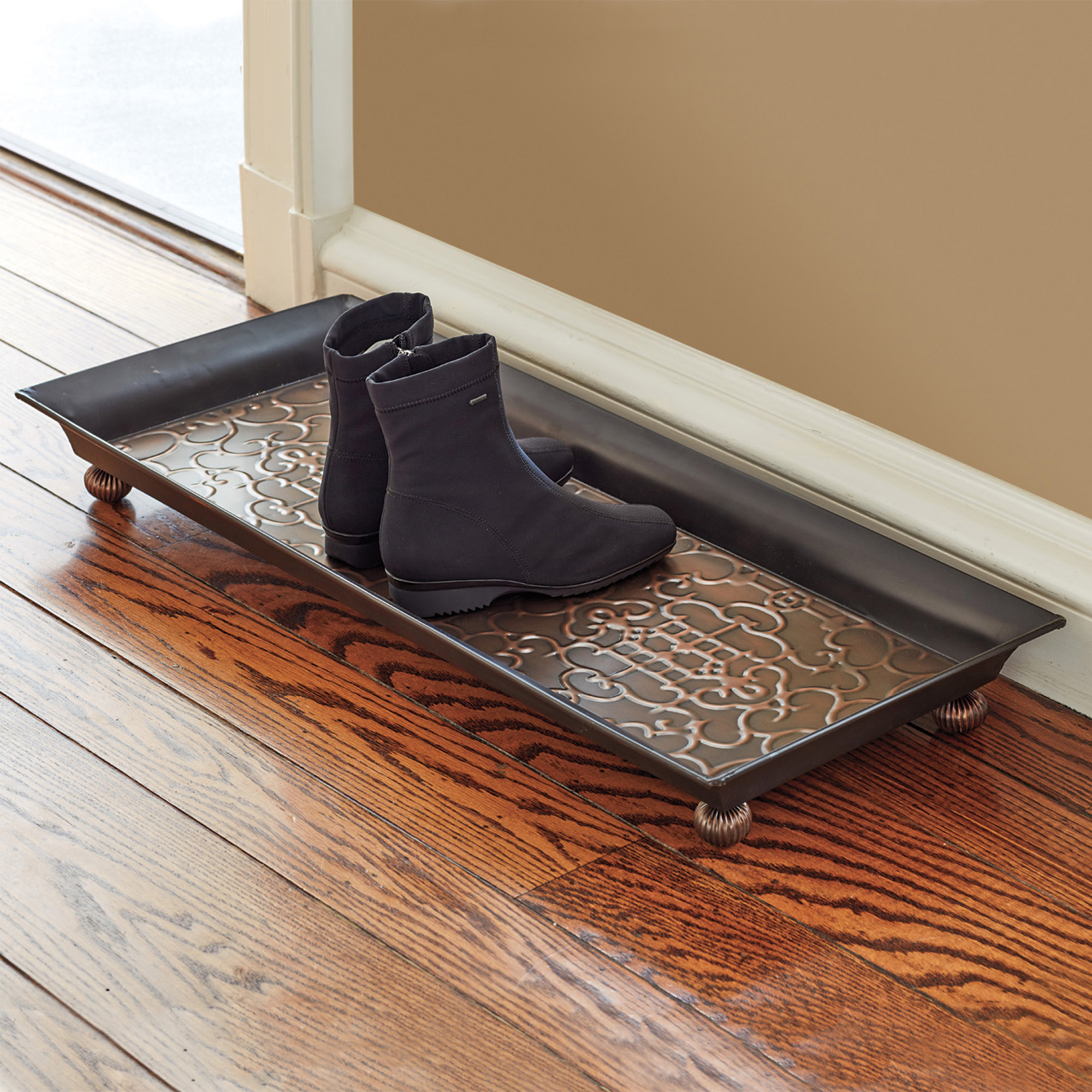 Fretwork Boot Tray Gump's