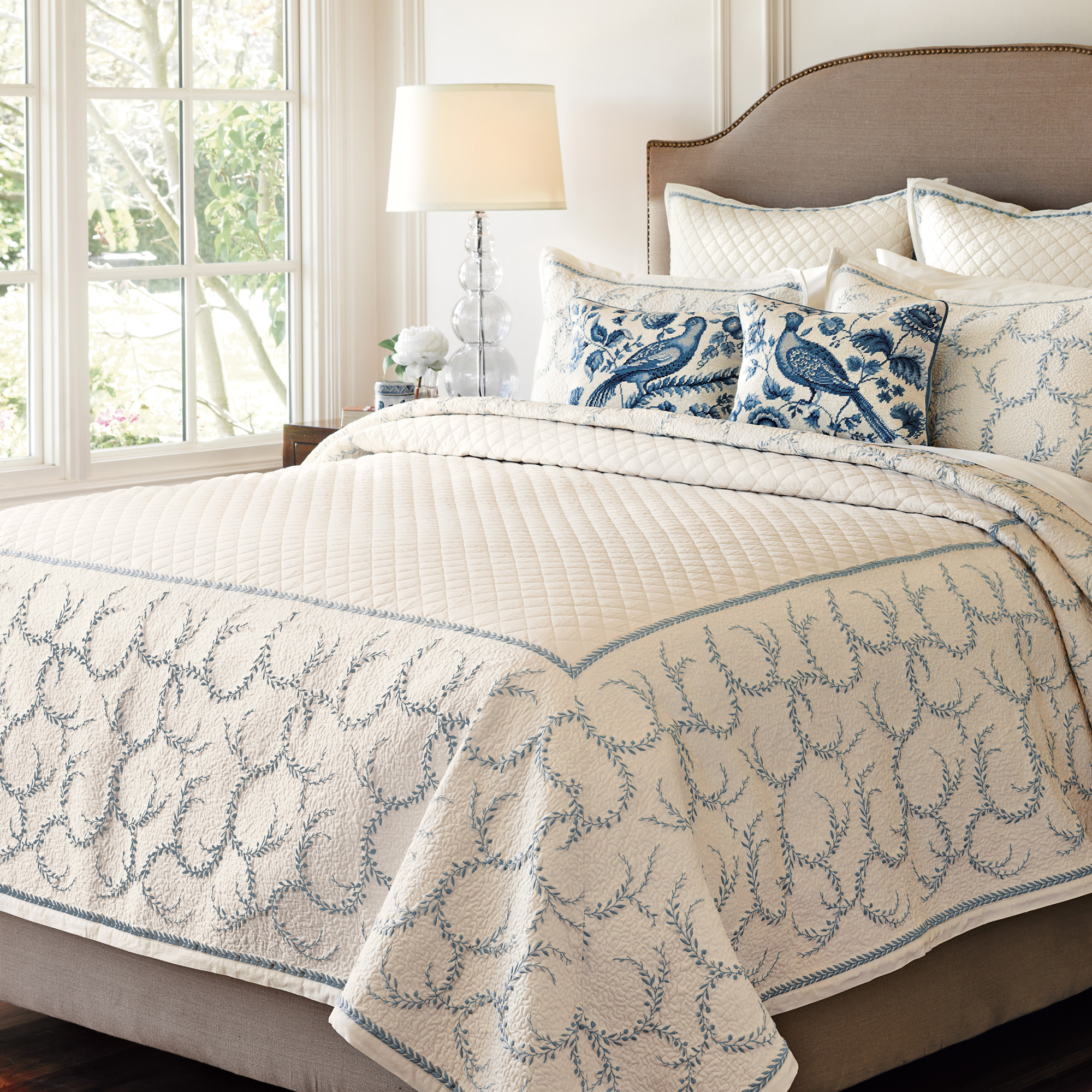 Laurel Leaf Bedding | Gump's