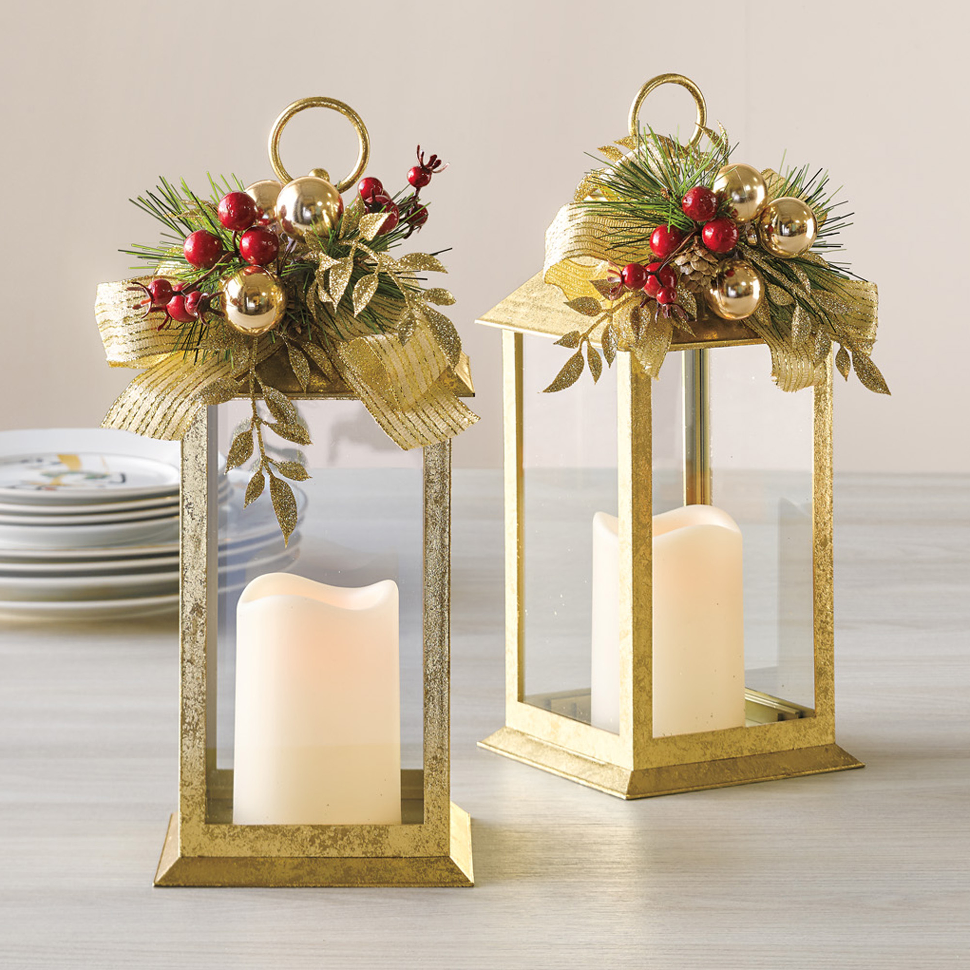 Gold Holiday Flameless Lantern | Gump's