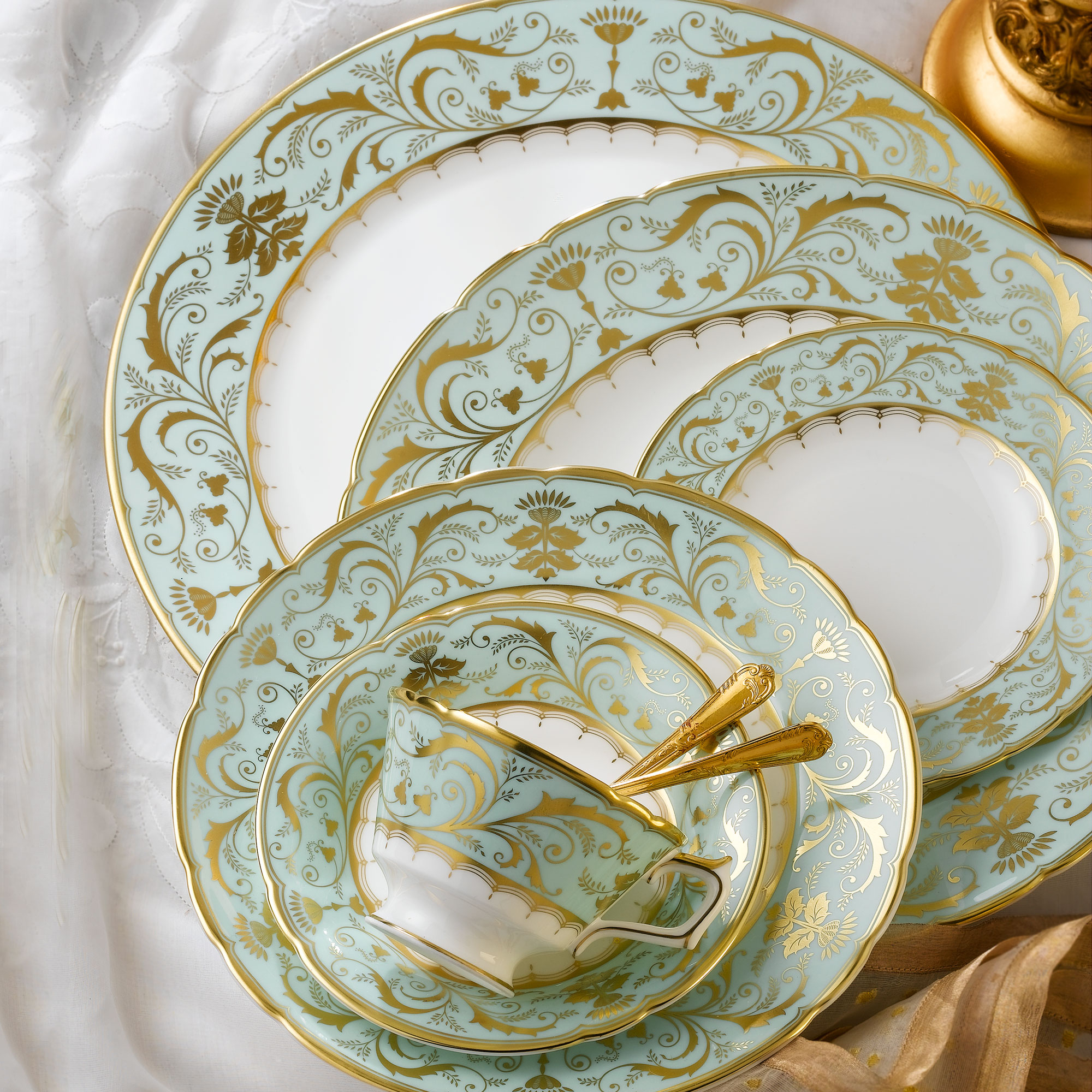 Royal crown derby darley abbey dinnerware gump s